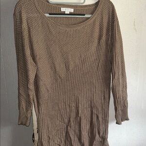 New York & Company Taupe Crew Neck Sweater